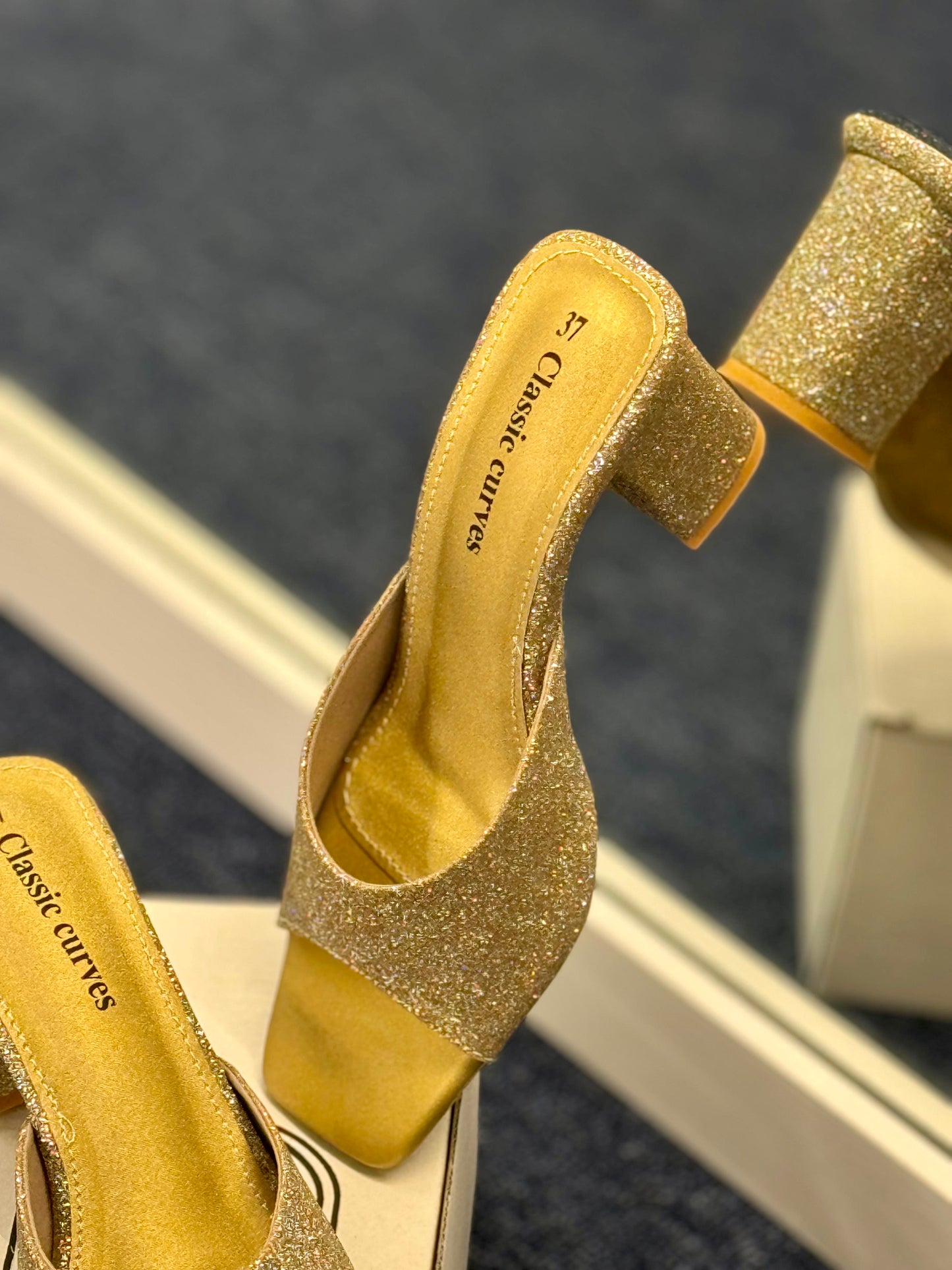 Glitz & Glam Heels - Gold