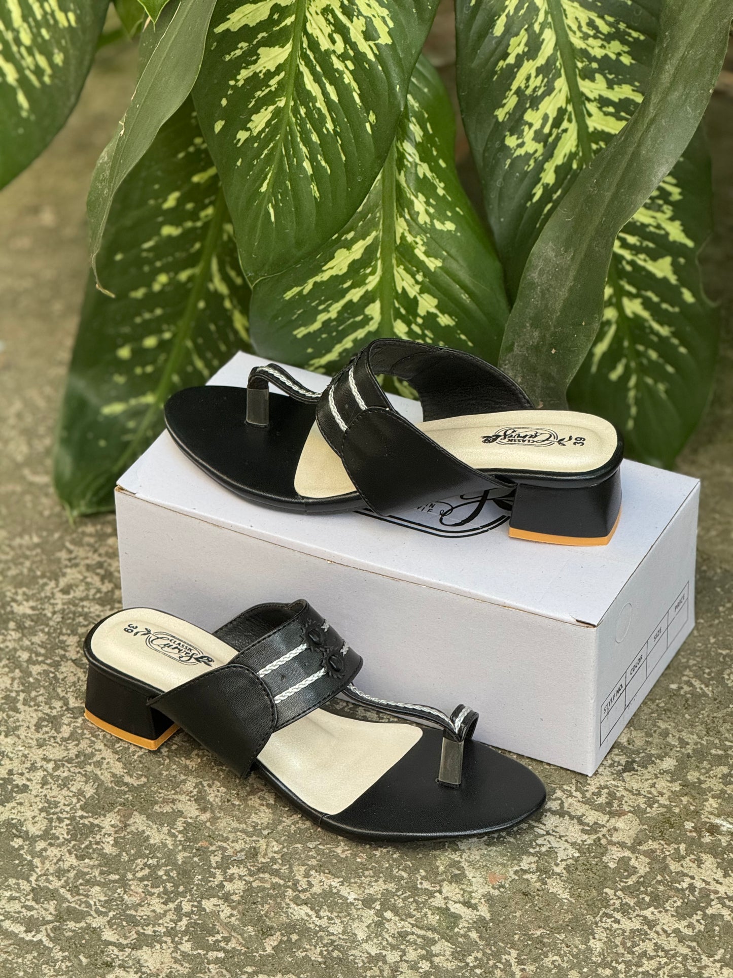 Kolapuri Block Heels - Black