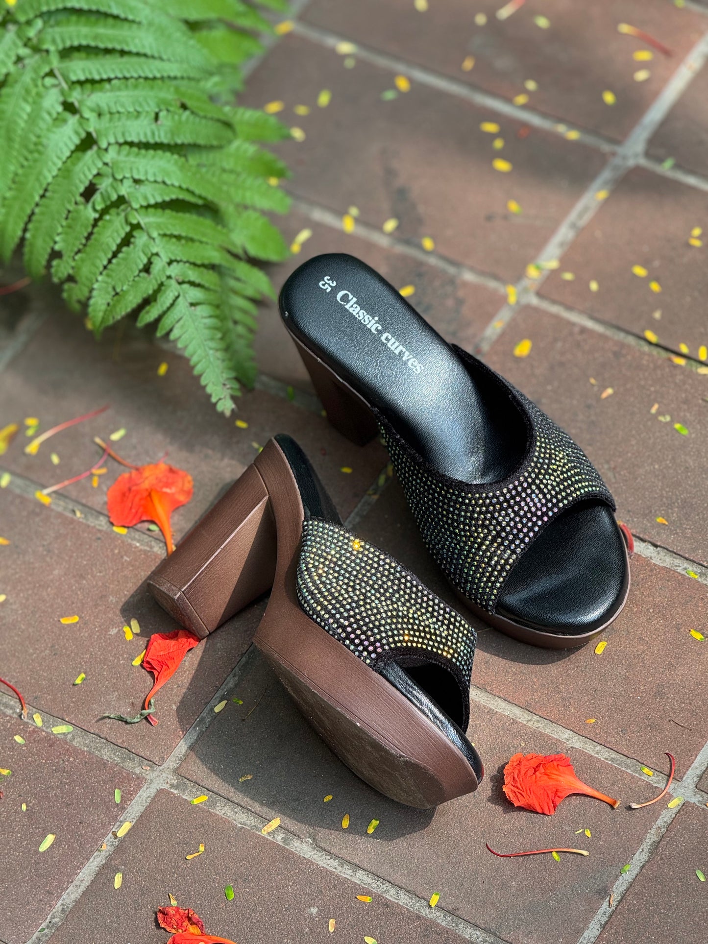 Comficurves heels - Black