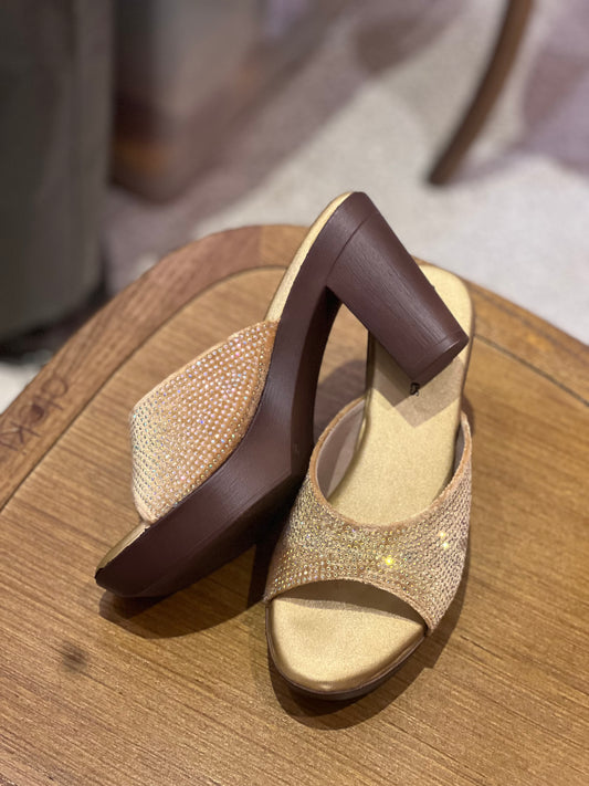 Comficurve Heels - Gold