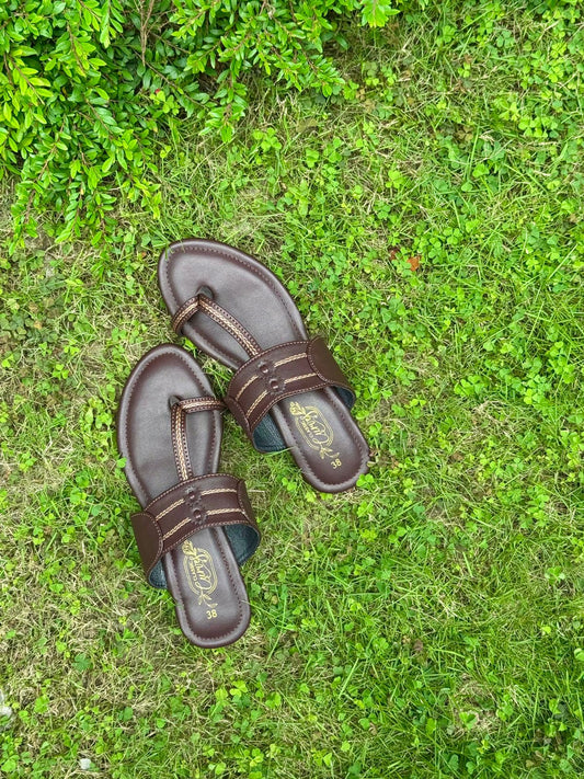 Desisteps - Kolapuri